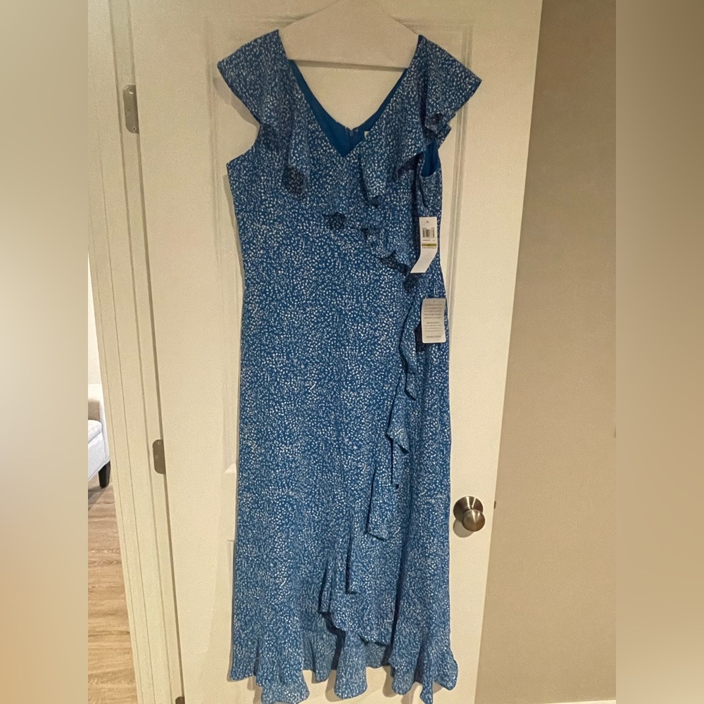 Blue Dress size 14 perfect for a wedding